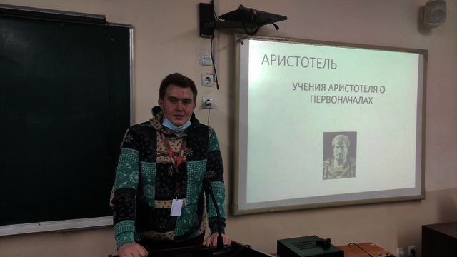 photo5298862609942034593